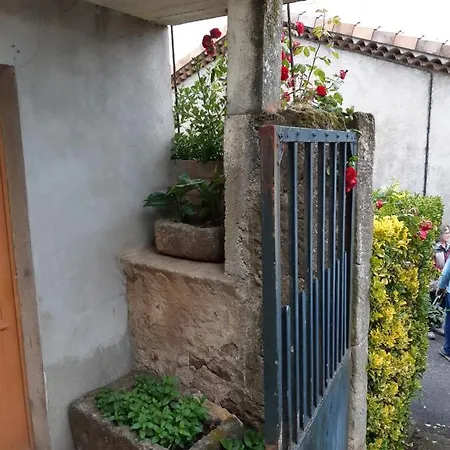 Maison Indépendante Les Arums * Ucel
